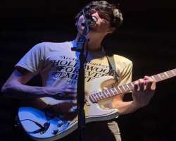 Apart from being a superb actor he is also a magnificent singer and can also play the guitar. He is a part of the band  Wallows.